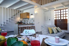 Castello Mezzacapo by Starhost