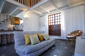 Castello Mezzacapo by Starhost