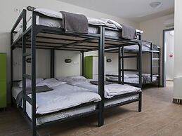 Varad Inn Hostel and Cafe