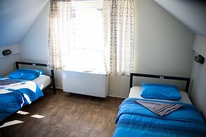 Varad Inn Hostel and Cafe