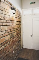 Varad Inn Hostel and Cafe
