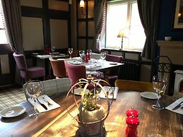 The Crown Pub Dining Rooms