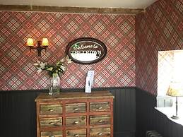 The Crown Pub Dining Rooms