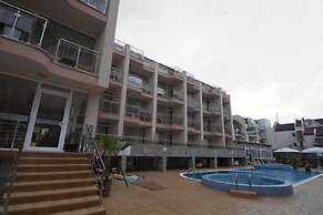 Tropics Hotel