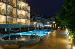 Tropics Hotel