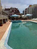 Tropics Hotel