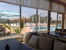 Tropics Hotel