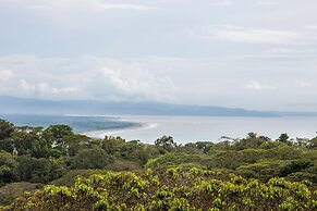 Hotel Three Sixty - Adults Only