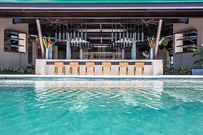 Hotel Three Sixty - Adults Only