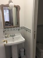 La piazzetta delle regine