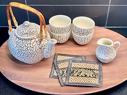 Gorgeous 2 Storey Townhouse