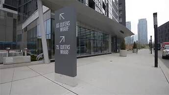 Beautiful Home by Rogers Centre