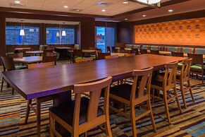 Fairfield Inn & Suites St Louis Westport