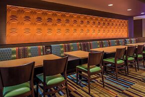 Fairfield Inn & Suites St Louis Westport