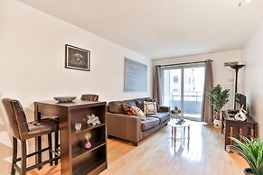 Lovely Homestyle Condo