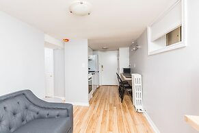 Applewood Suites - The Annex Lofts