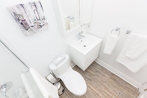 Applewood Suites - The Annex Lofts