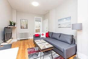 Applewood Suites - The Annex Lofts