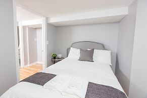 Applewood Suites - The Annex Lofts