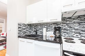 Applewood Suites - The Annex Lofts