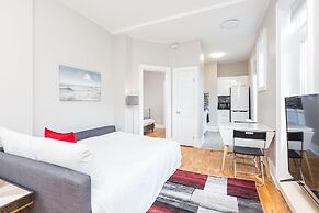 Applewood Suites - The Annex Lofts