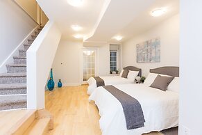 Applewood Suites - Yorkville