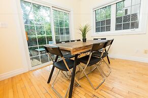 Applewood Suites - Yorkville