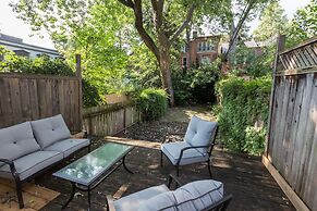 Applewood Suites - Yorkville