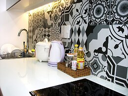 Studio Apartment near Airport