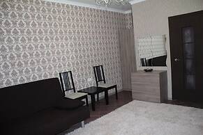 V Gostyah U Julii Guest House