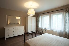 Tsarstvo Korolevstvo