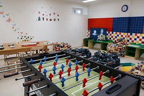 Tsarstvo Korolevstvo