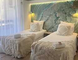Hôtel Les Sables - Urban Style - by Logis Hotels