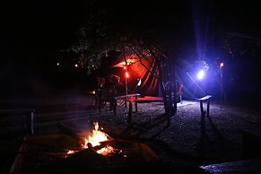 Dev's Campground