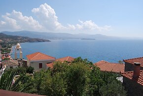 The Schoolmistress With the Golden Eyes