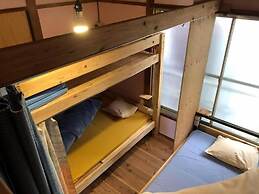 FUJIYA GUEST HOUSE - Hostel