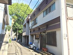 FUJIYA GUEST HOUSE - Hostel