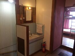 FUJIYA GUEST HOUSE - Hostel