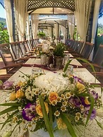 Park Hotel RAYA Garden