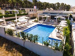 Poseidon Mobile Home Resort - Campsite