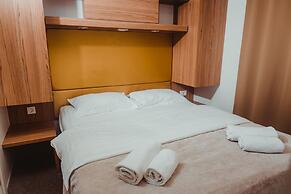 Poseidon Mobile Home Resort - Campsite