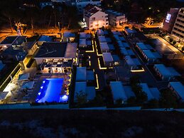 Poseidon Mobile Home Resort - Campsite