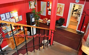 Södra Bergets Vandrarhem - Hostel