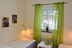 Södra Bergets Vandrarhem - Hostel
