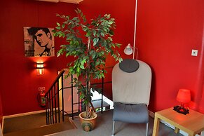Södra Bergets Vandrarhem - Hostel
