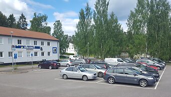 Södra Bergets Vandrarhem - Hostel