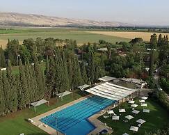 Pastoral Kfar Blum Hotel
