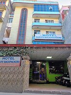 Sara's Backpackers Hotel