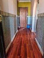 Sara's Backpackers Hotel