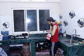 Sara's Backpackers Hotel